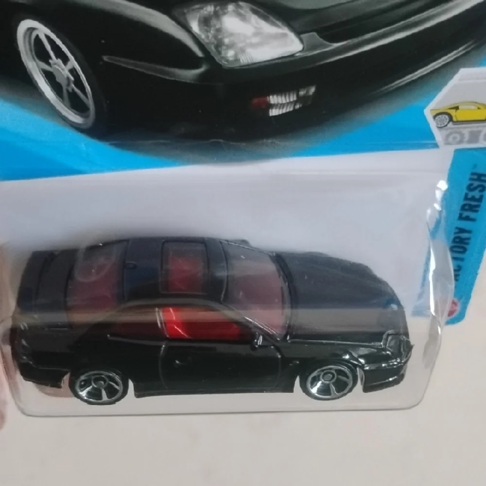 Mattel Hot Wheels Black '98 Honda Prelude Toy Car